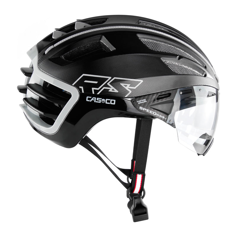 Helmet for road races with visor